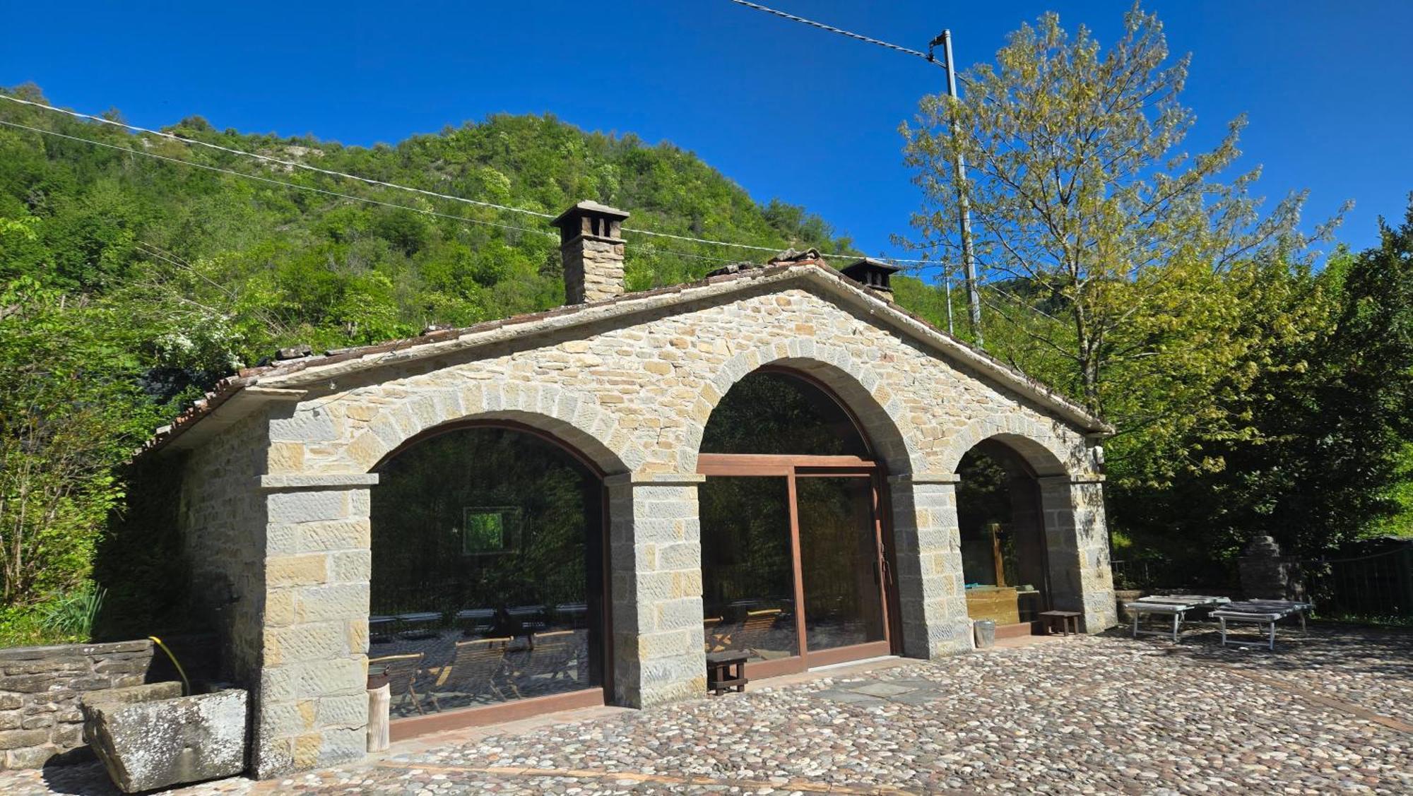 مارادي Borgo Corniola B&B Naturista المظهر الخارجي الصورة